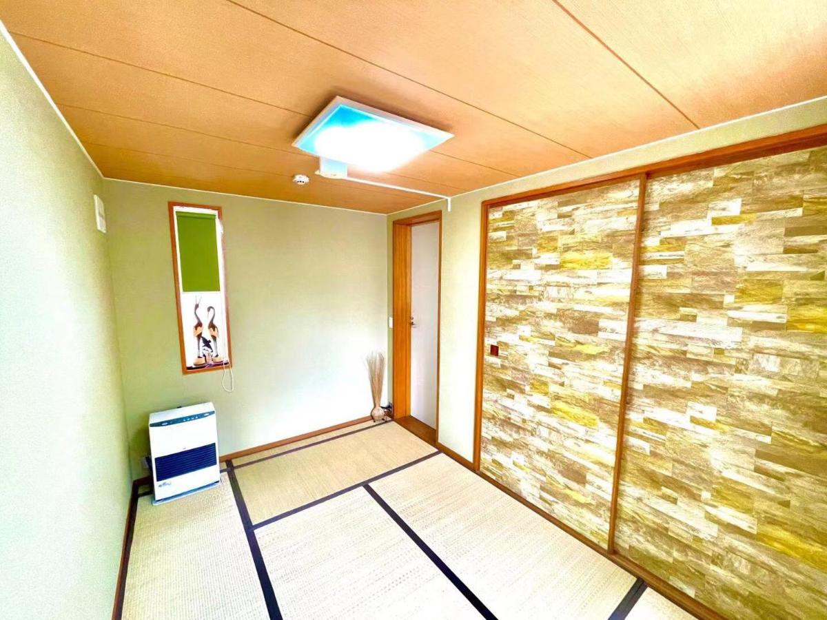 逸居&海音#200平方海景别墅#小樽步行街浪漫街附近#可以免费停放1台车#房间配有空调#暖气 Extérieur photo